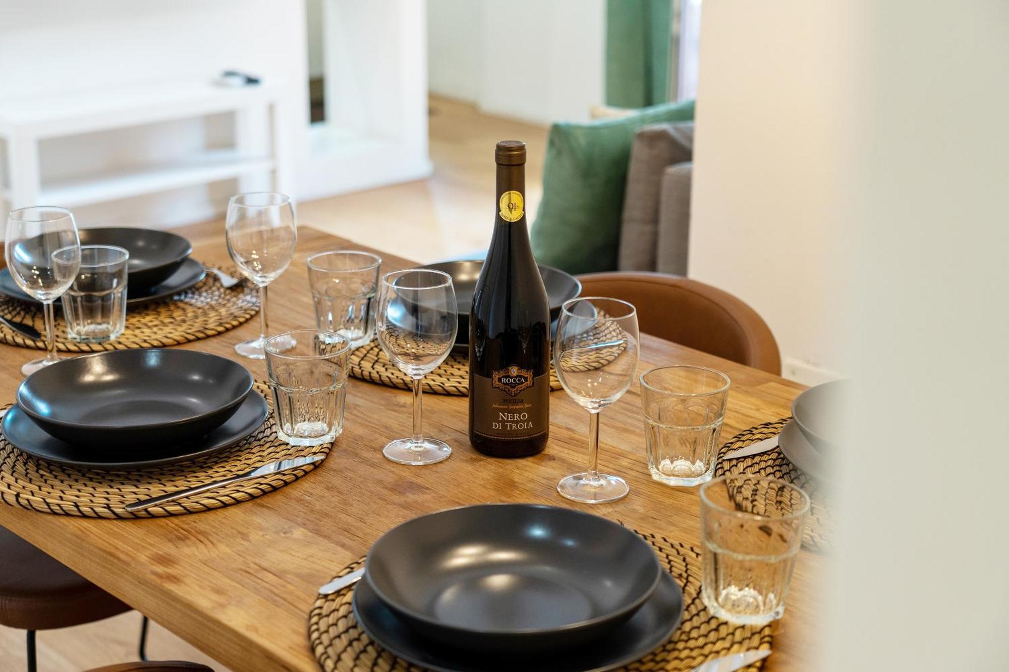 Tortona-Navigli Luxury Desing District Wifi E Neflix Apartment Milano Ngoại thất bức ảnh